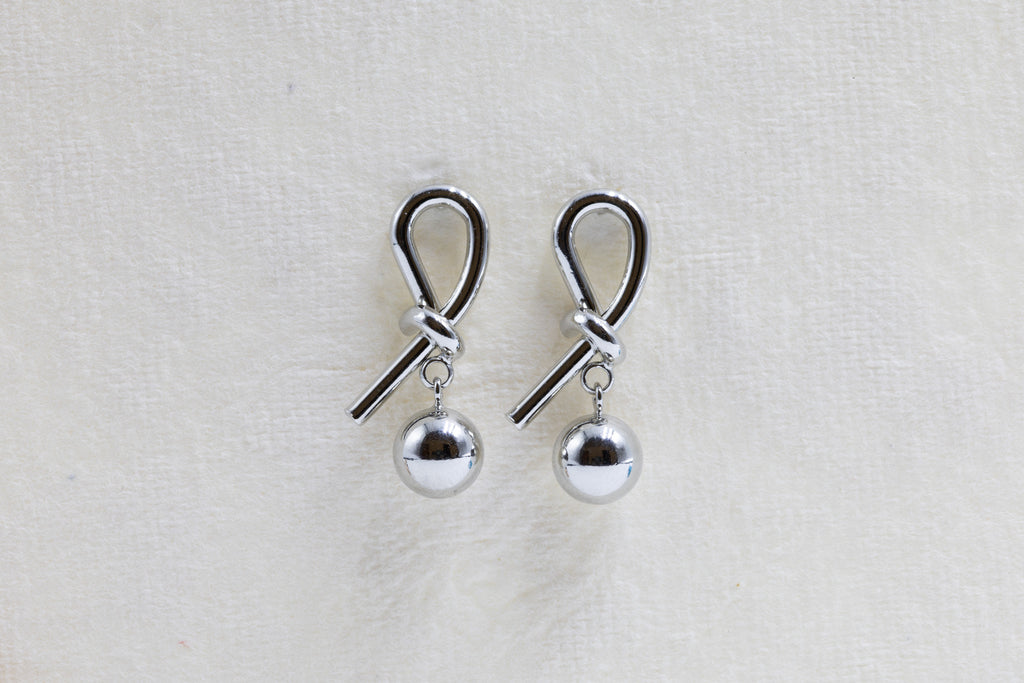Knot Pendant Earrings