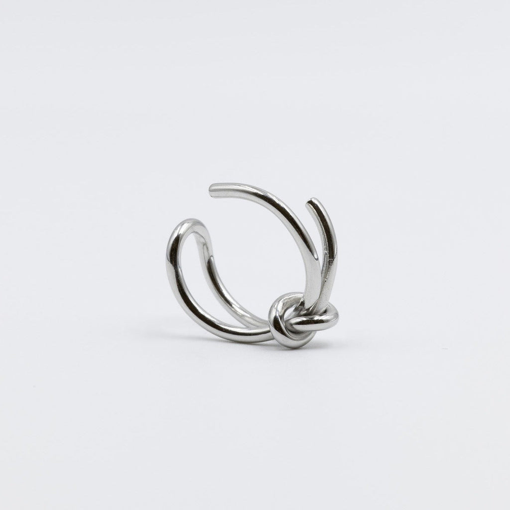 Vivid Knot Ring