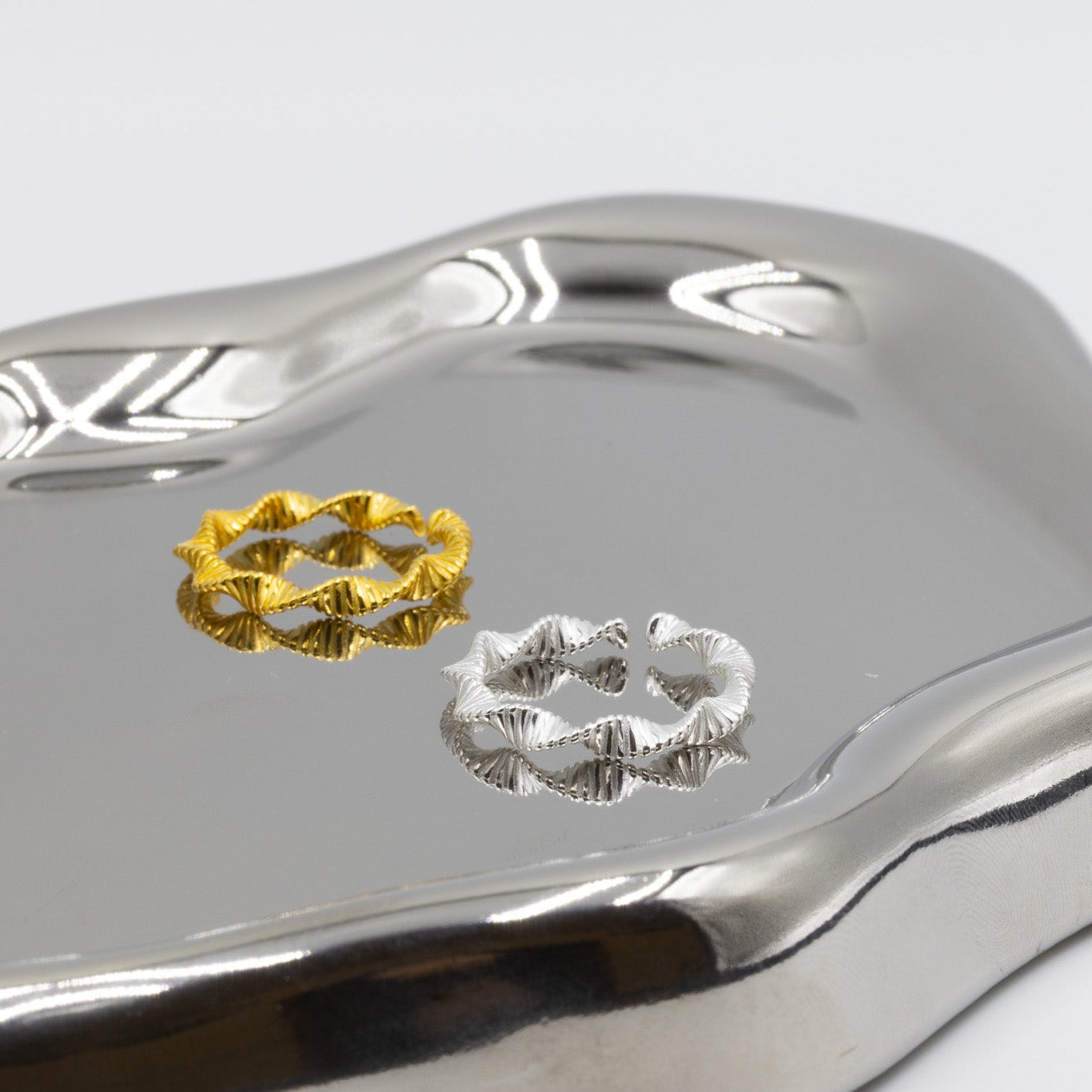 Silver Twist Stripe Ring