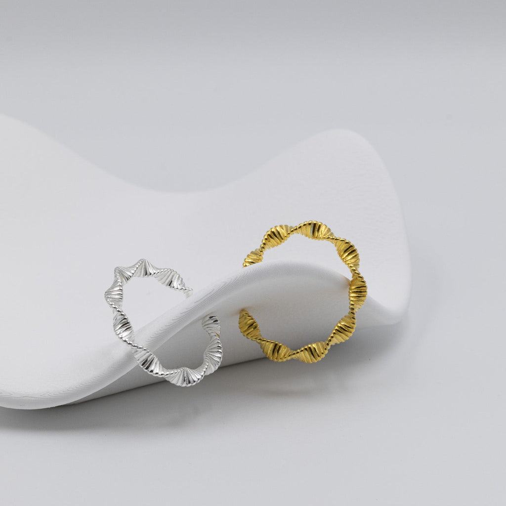 Gold Twist Stripe Ring