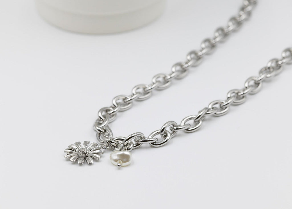 Flowery Chain Necklace