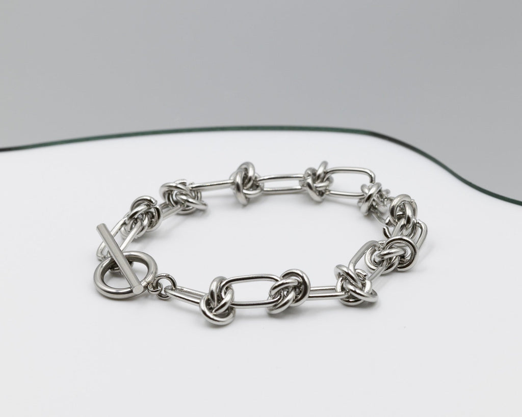 OT Orbit Chain Bracelet