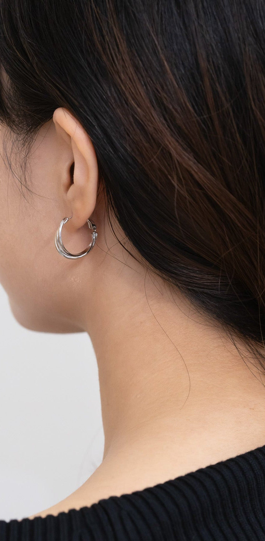 Silver Twist Circle Earrings