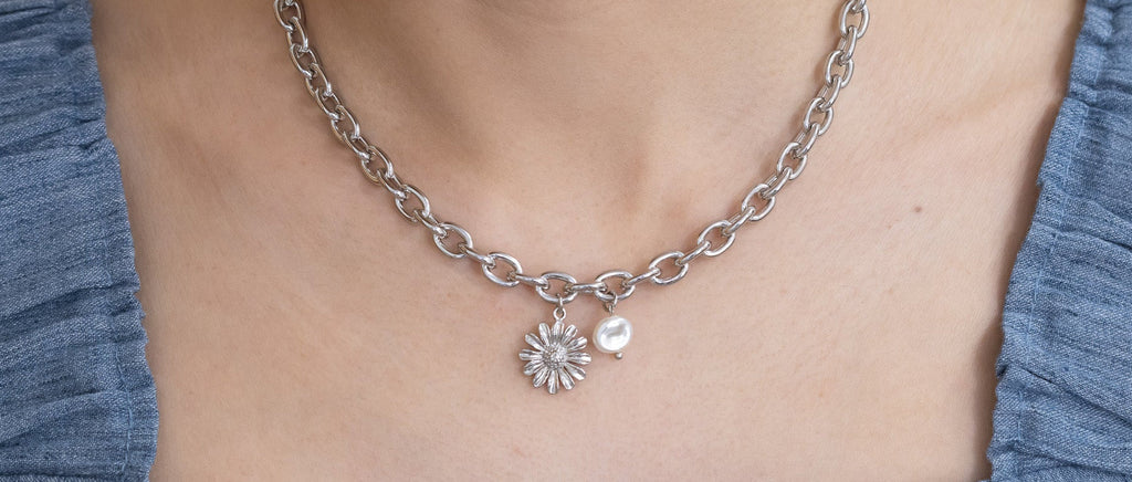 Flowery Chain Necklace