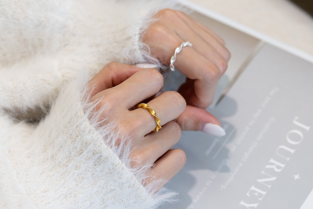Silver Twist Stripe Ring