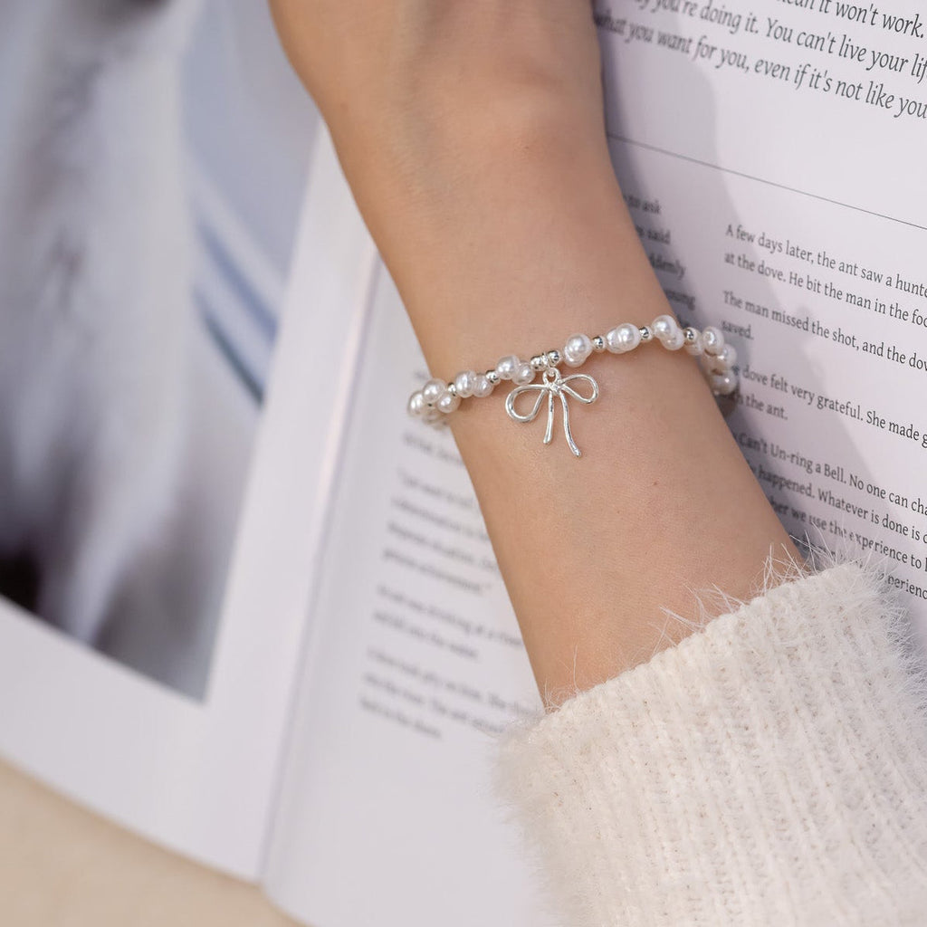 Chic Bow Pearl Bracelet