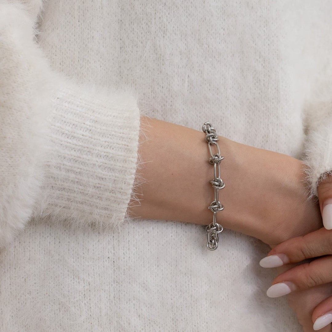 OT Orbit Chain Bracelet