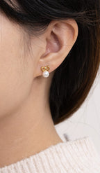 Gold Chic Bow Earrings