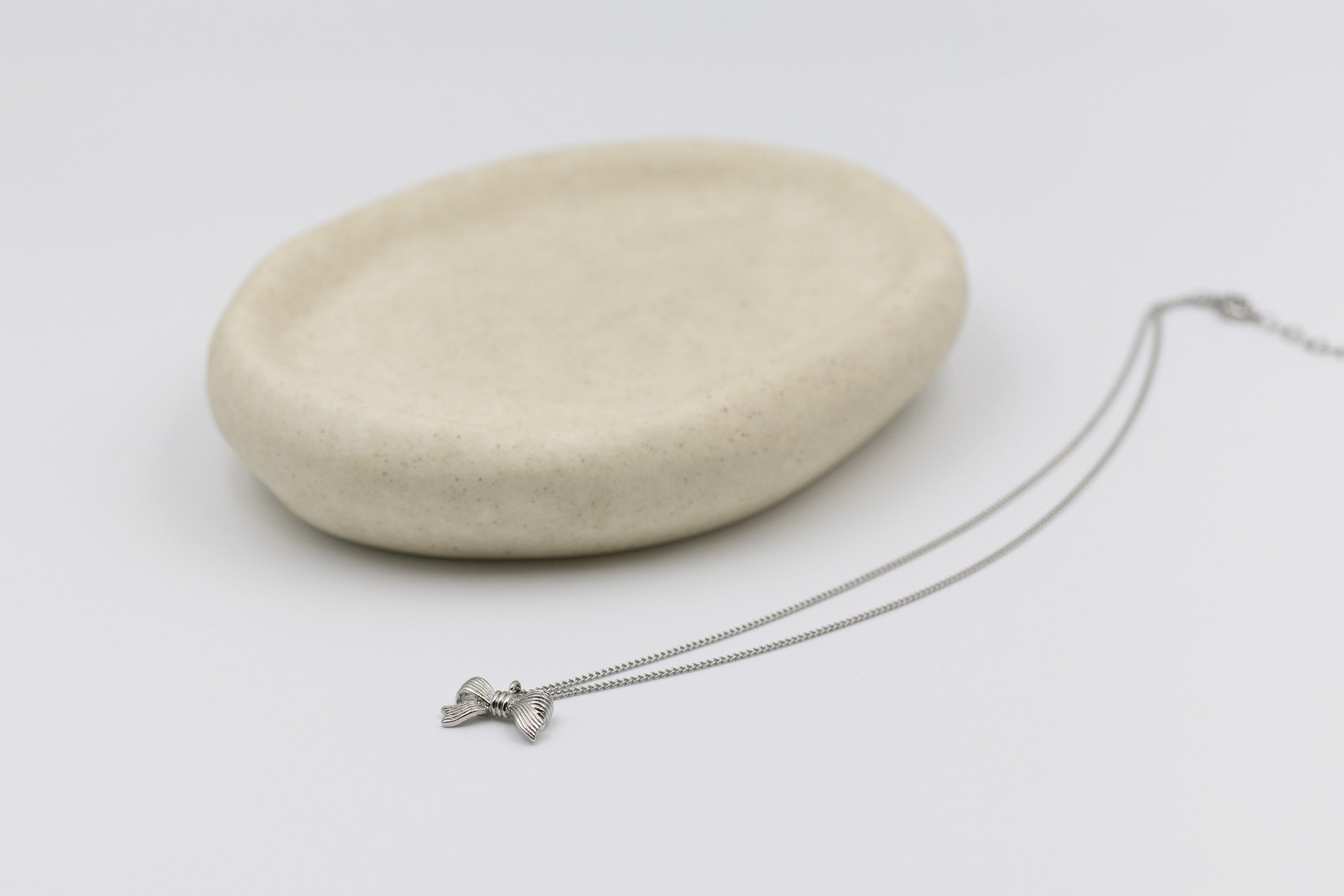 Knitted Bow Necklace