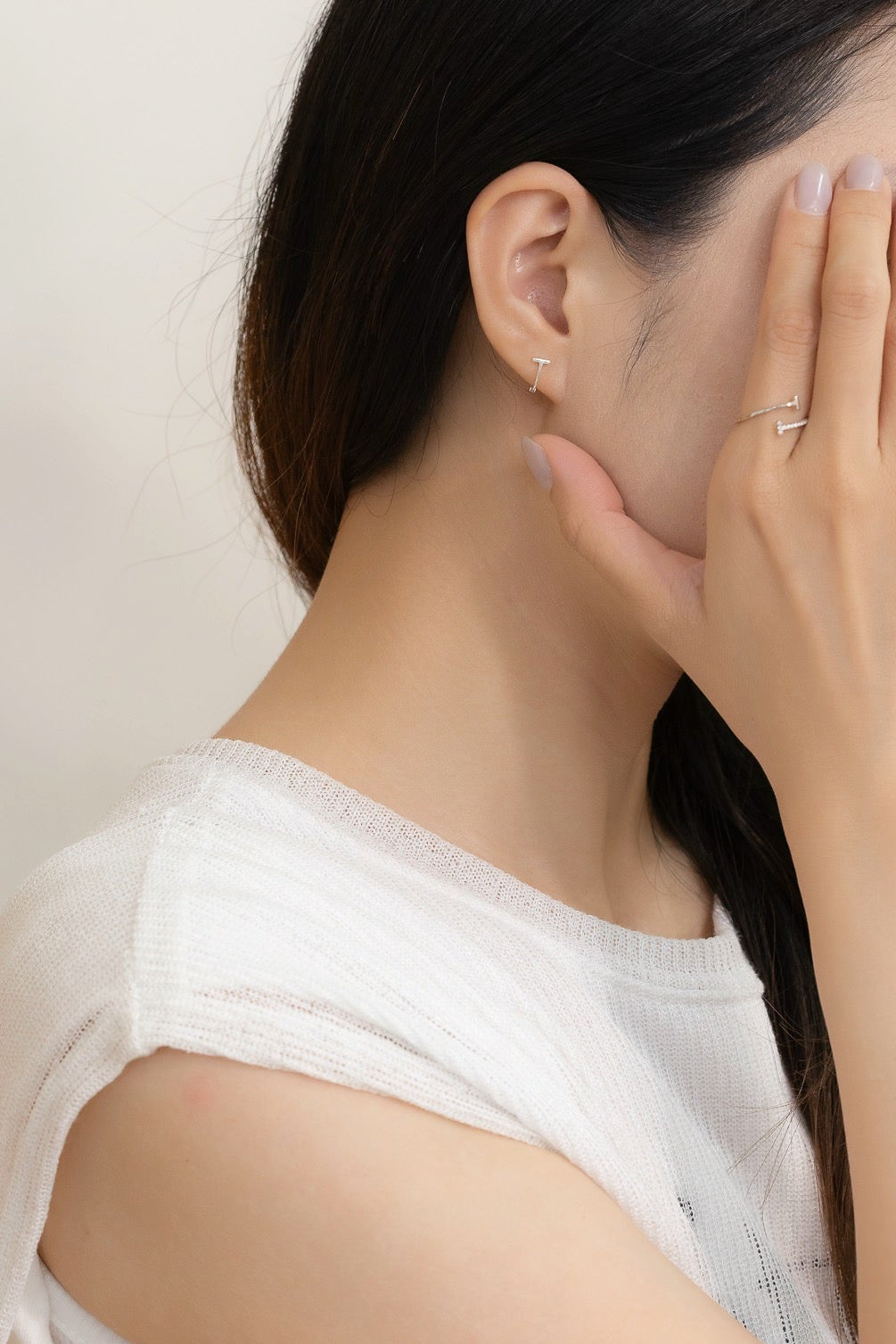 Minimal T Earrings Silver
